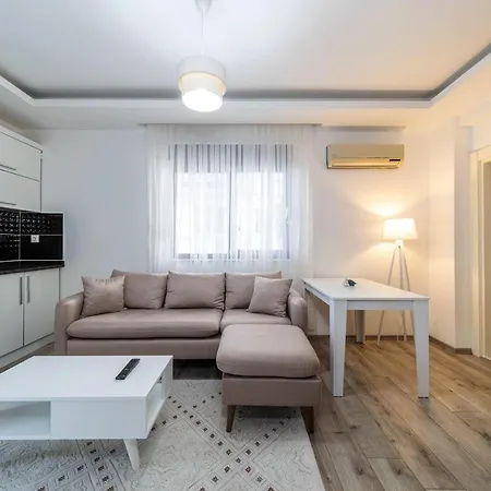 Comfortable Apartment With Central Location Antalya Apartment